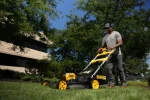 DEWALT DCMWSP550N-XJ tondeuse autotractée 53 cm 54V XR FLEXVOLT